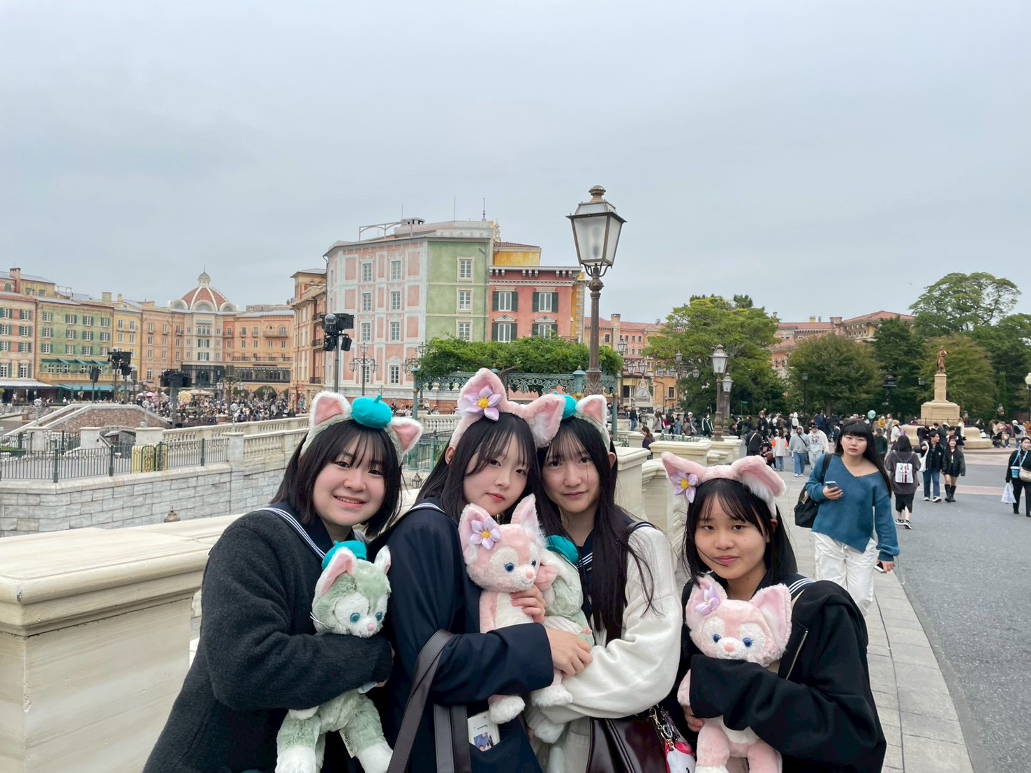 2C983B7B-4CA2-48AF-8005-5C669DE7A5F6