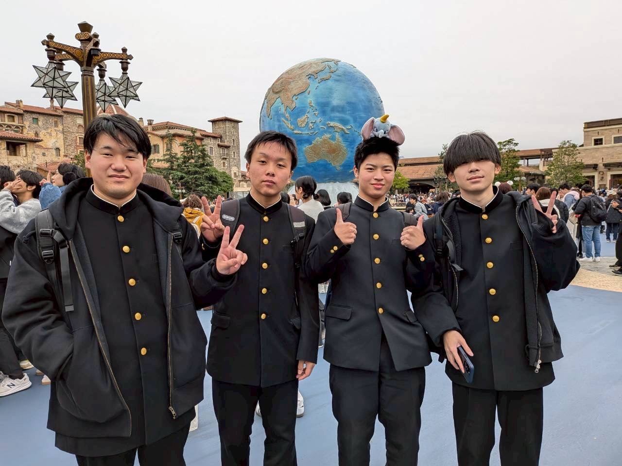 A58876B7-0845-4015-BA0F-B70F16A1BEC5