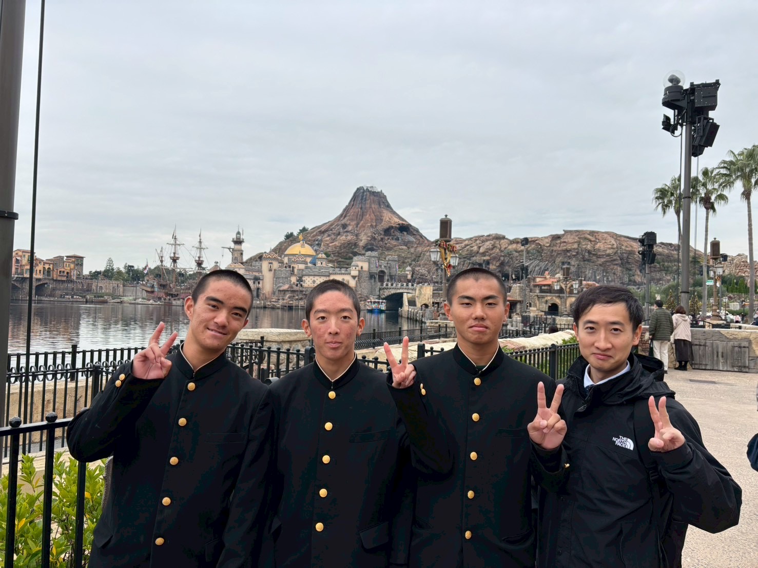 D500B096-D9BA-4C2E-8C2E-FC80BA2C4982