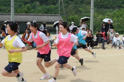 女子リレー