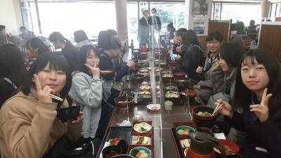 B5BBABD6-9C68-4885-94E6-251B7121823A