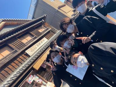 EAD3DCD3-D119-4D7C-9603-DC5EFBB29E0D