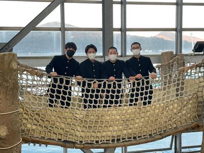 E40704E5-BA80-41AE-93E3-81F74D454F12