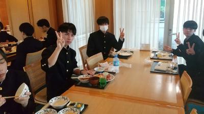 18FD2B9C-6DC9-414D-86A9-37AA25A2A5DD