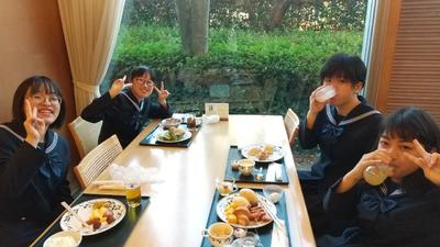 72609BD1-C49D-4702-9801-9DC5FF8490A6